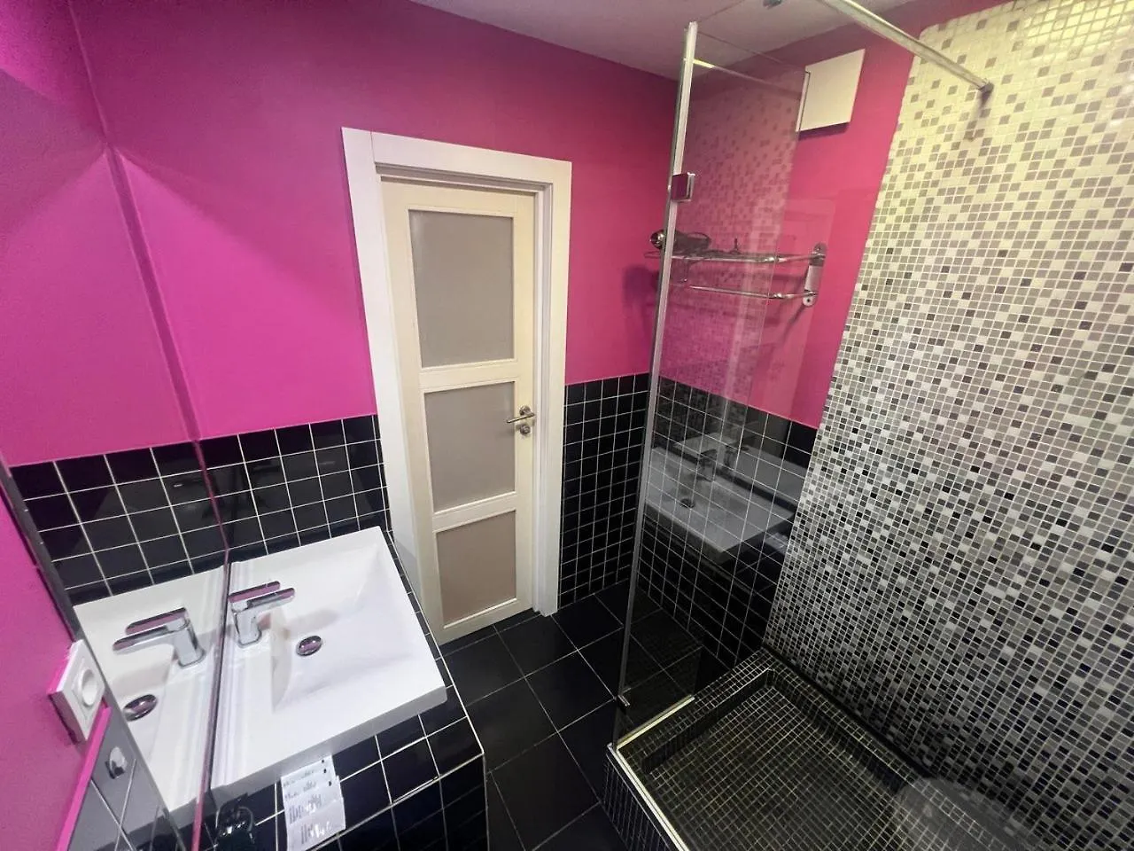 2-Room Luxury Apartment In The Center 基輔